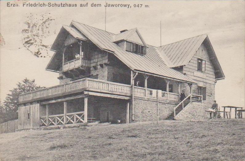 Historická pohlednice chaty na Javorovém z roku 1910